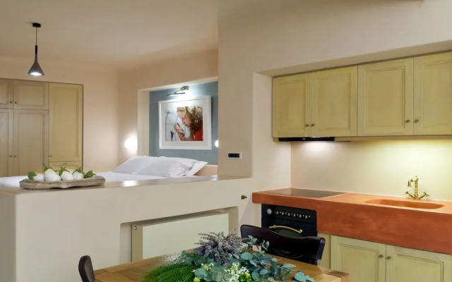 Voreina Gallery Suites