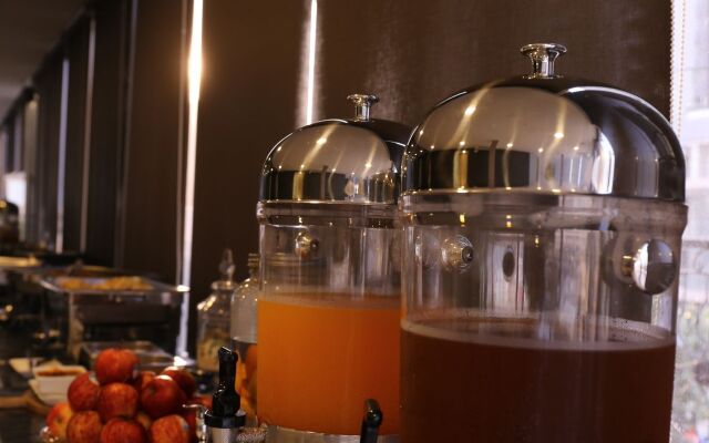 The Grand Jade Hotel