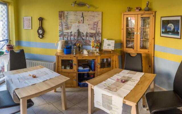 B&B Trobisch