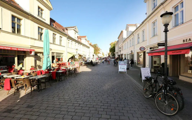 Amaroo - Apartments Potsdam “Brandenburger Tor”