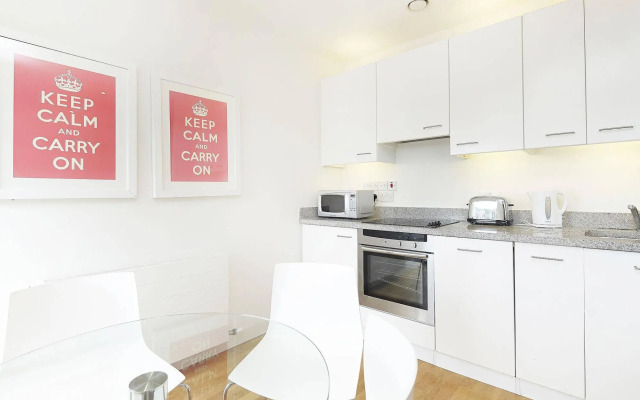 Fran Apartments
