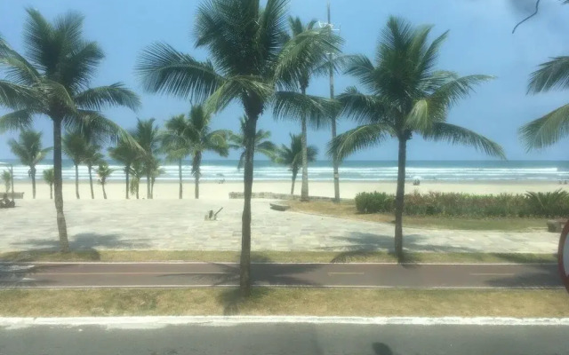 Pé Na Areia Praia do Maracanã