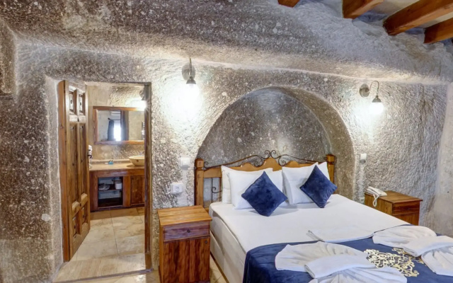 Elegance Cave Suites