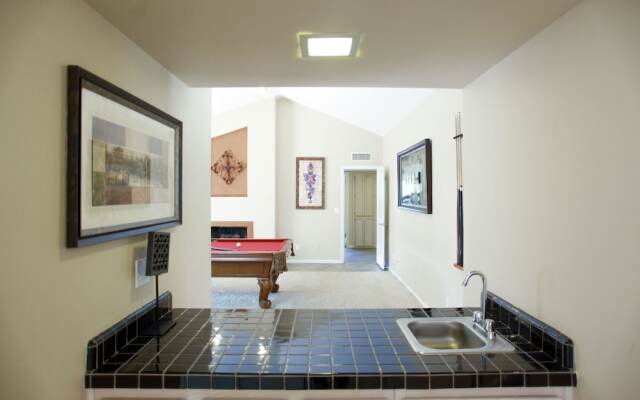 Avalon - 4 Bedroom Home - Scottsdale