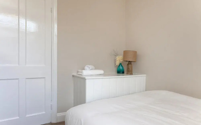 Astley 3 bedroom house