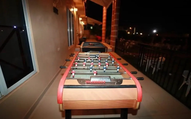 Parigha Hotel