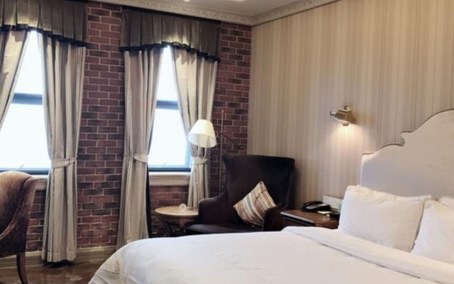 Wuhan Harvest International Hotel