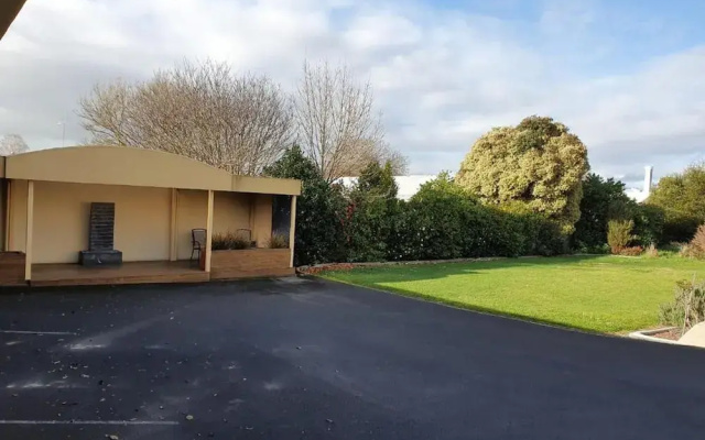 Unwind Mount Gambier Sophisticated Suite