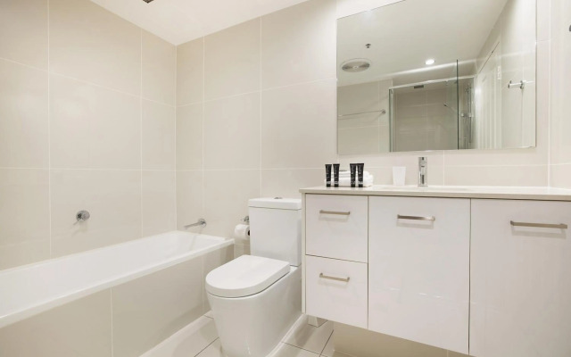 Paradise Centre Apartments