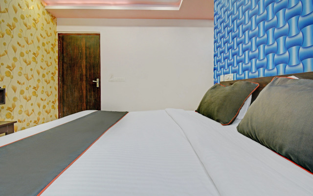 OYO 79935 Collection O Hotel Danaria