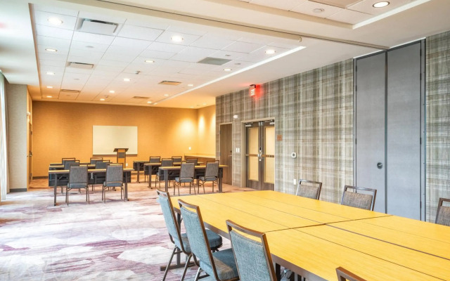 Courtyard by Marriott Charleston-North Charleston