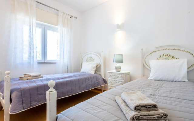 Sea Blue Apartment - Luz Ocean Club