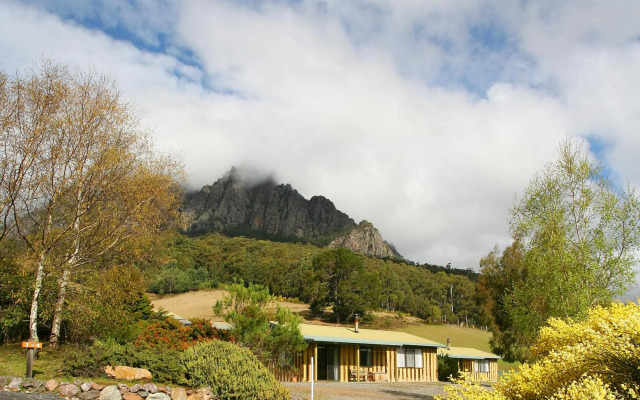 Silver Ridge Retreat