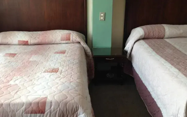 Hostal Mendoza