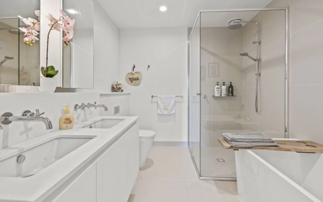 StayAU Modern Townhouse