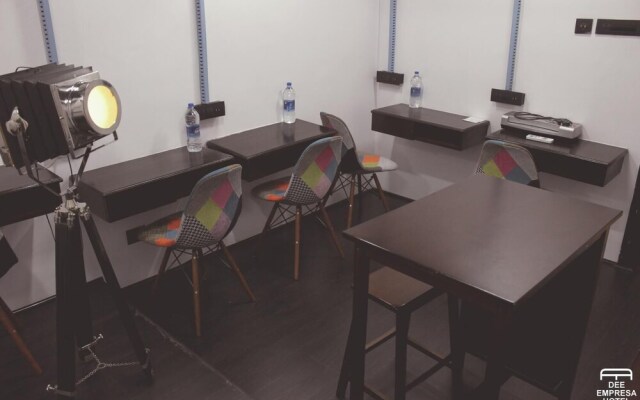 Townhouse OAK Dee Empresa