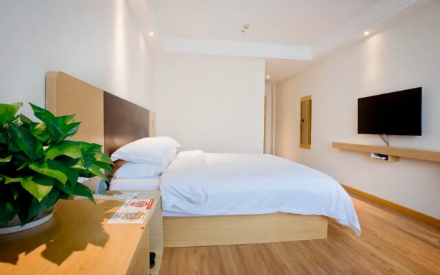 GreenTree Inn Jiangxi Yingtan Railway Station Square Business Hotel