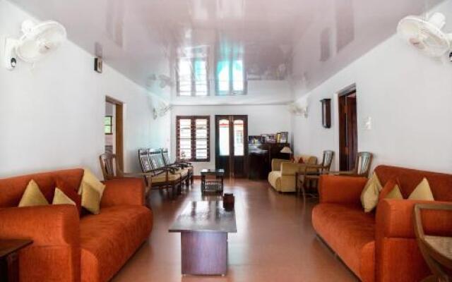 Akkara Homestay