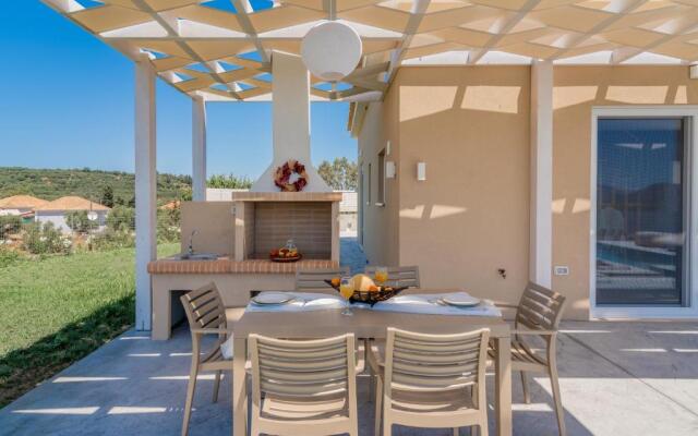 Spartakos Luxury Villa 2