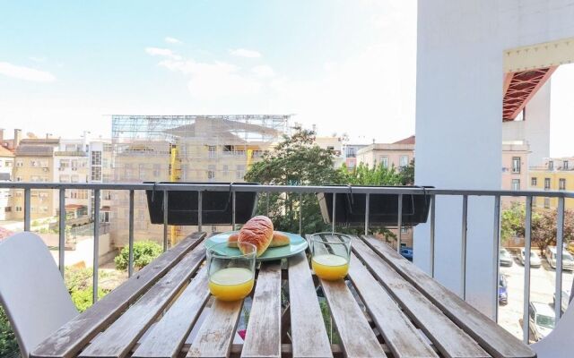 Alcantara Balcony