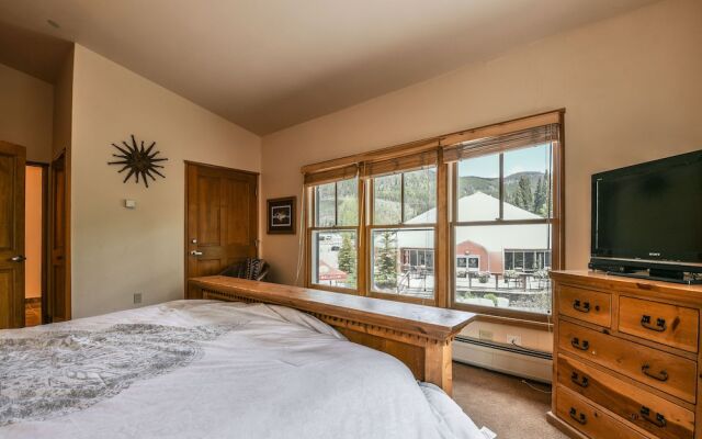 Jack Pine 8008 by SummitCove Vacation Lodging