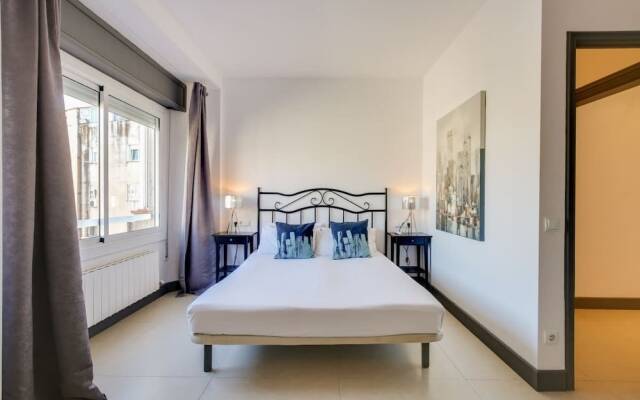 Beautiful 3bed W/terrace in Elegant Eixample