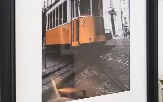 Downtown Charming III by Homing