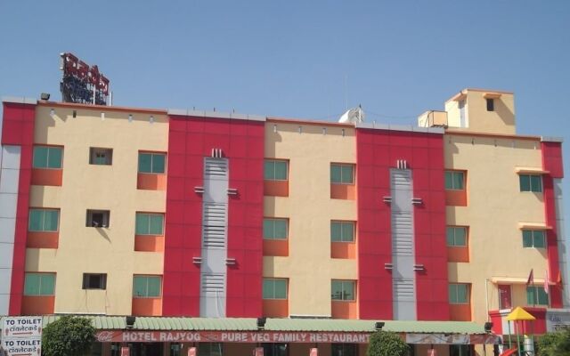 hotelImage