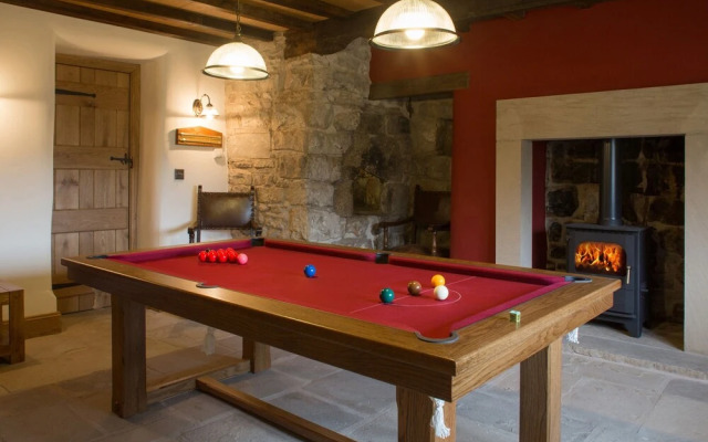 Neddy House