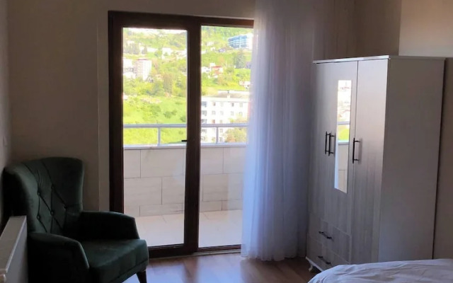 Luxury And Comfort In The City Center