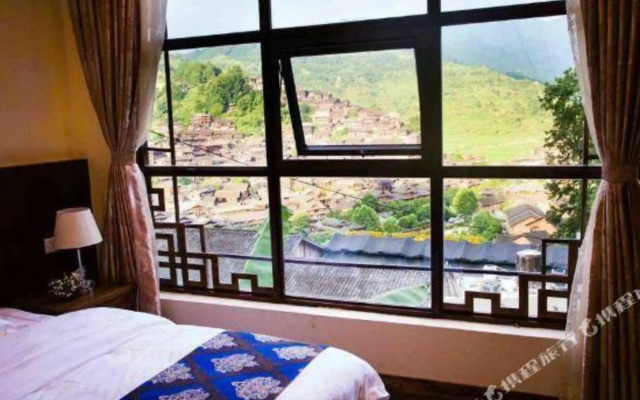 Qianhu Yisu (Observation Deck) – Guest Rooms – Qiandongnan