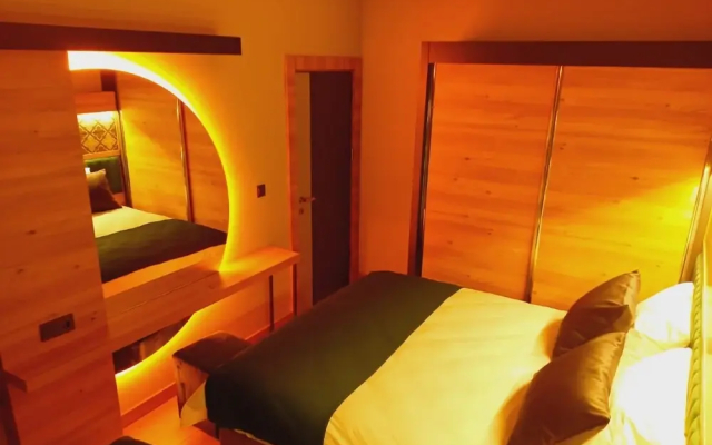 Dinamik Otel