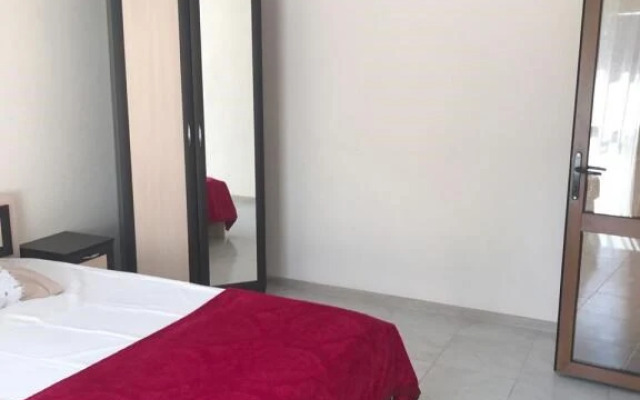 Amza Hotel
