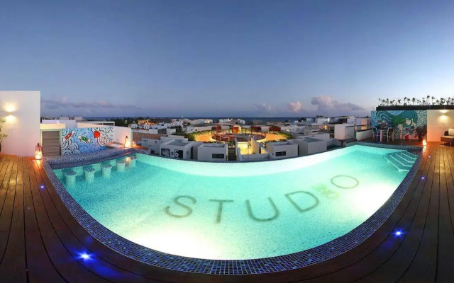 Studio One by Hotel 770