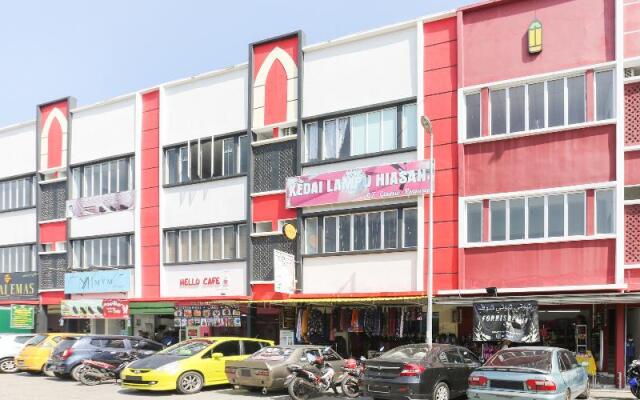 SPOT ON 90181 Cz Classic Hotel