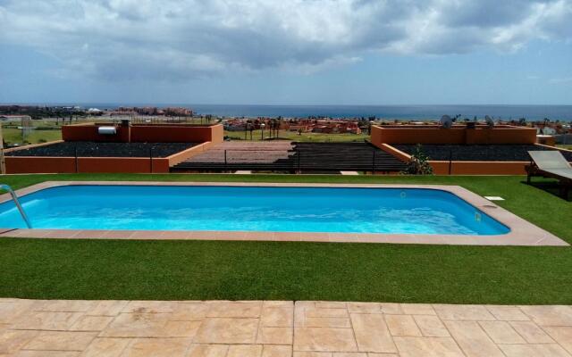 Villas Caleta Beach & Golf