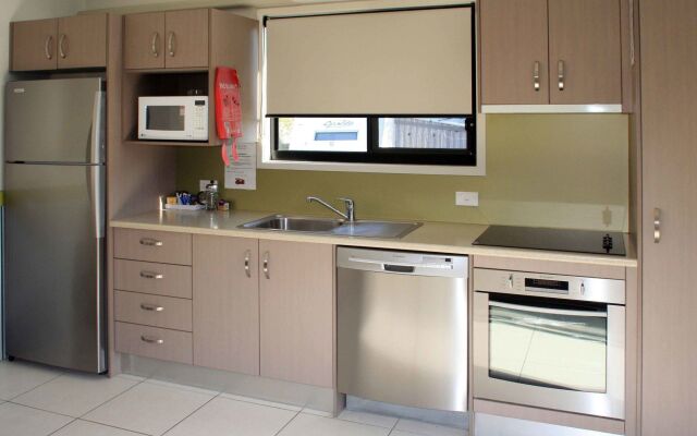 Shoal Bay Holiday Park