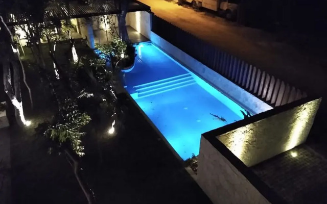 Amazing Penthouse Private Rooftop Jacuzzi