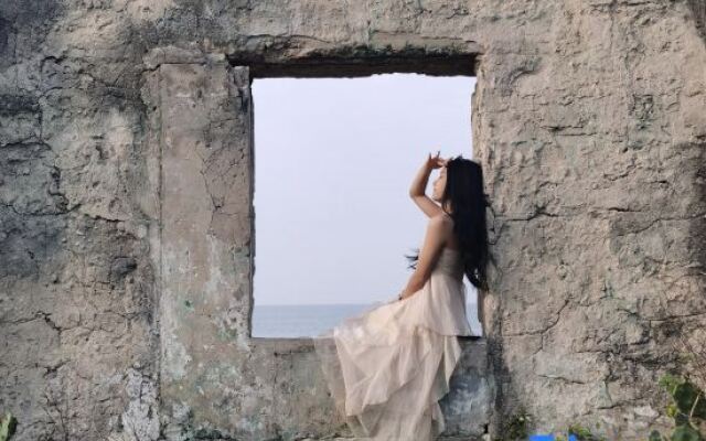 Jane Yiju Seaview B&B