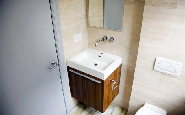 United Nations Apartment Hotel