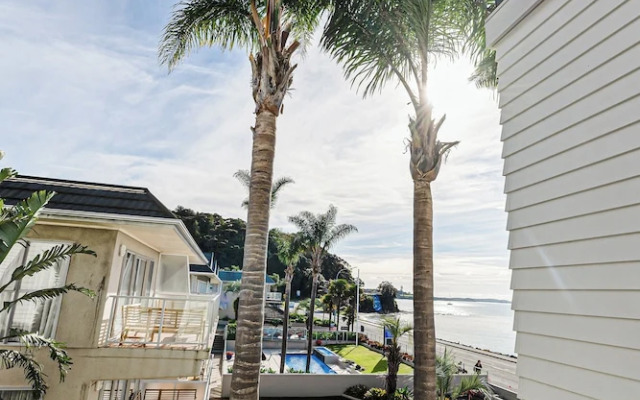 Paihia Waterfront Suites