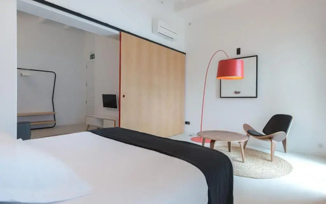 Sodium Hotel Boutique