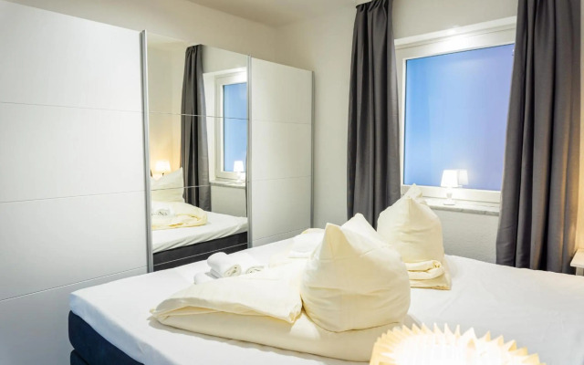 Mien Tied MITTENMANG