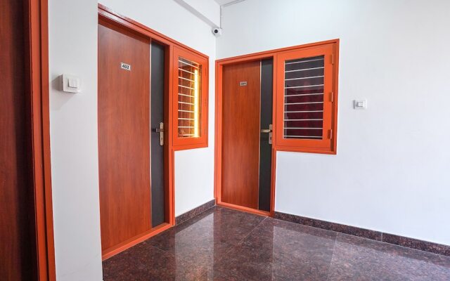 Fabhotel Royal Platinum Suites