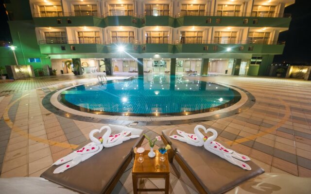 Sky Star Hotel