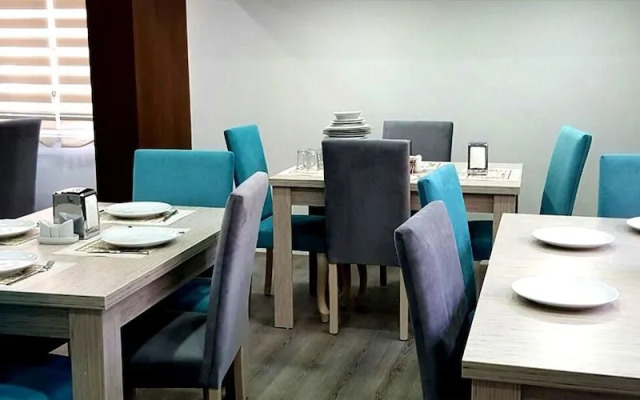Ferah Hotel