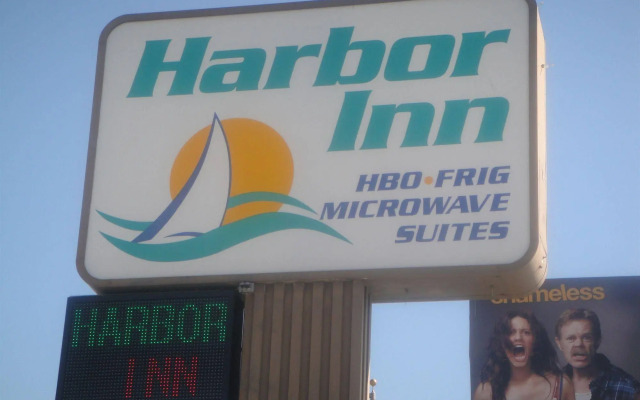Harbor Inn