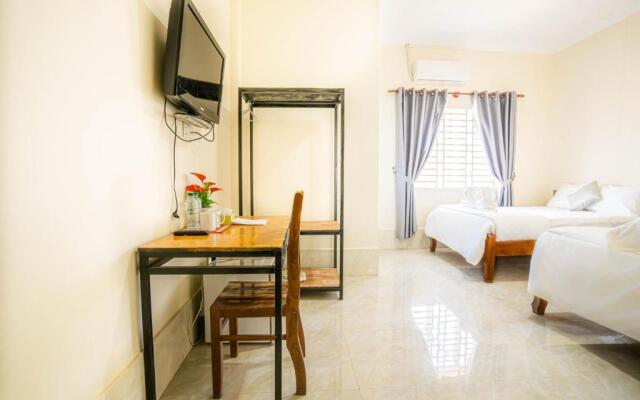 Kampot Moyura Guest House