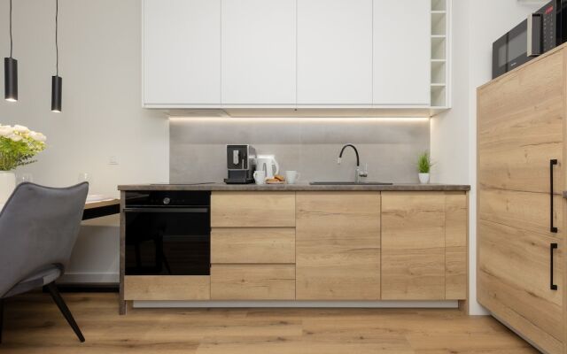 Beautiful Blue Apartment by Renters