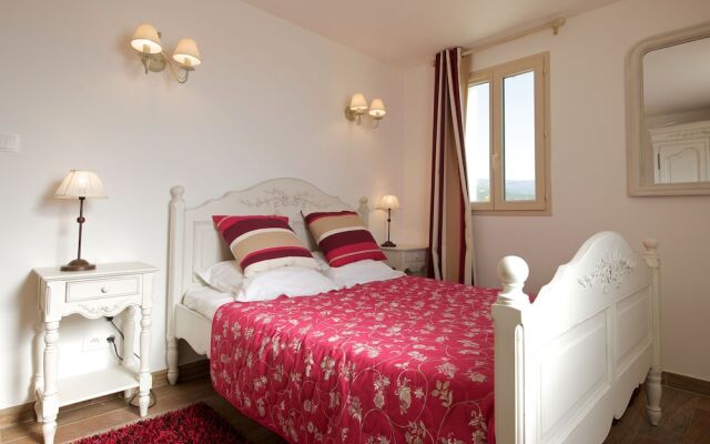 Le Hameau de l'Oliveraie